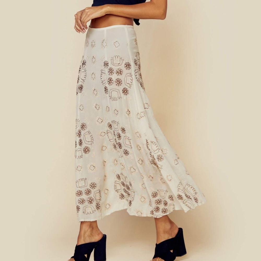 Brand new Cleobella daisies skirt